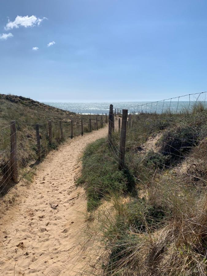 Maisonnette La Coti H5 Avec Piscine Interieure Chauffee, A 400 M De La Plage Et Menage De Fin Sejour Compris Saint-Georges-d'Oleron Buitenkant foto