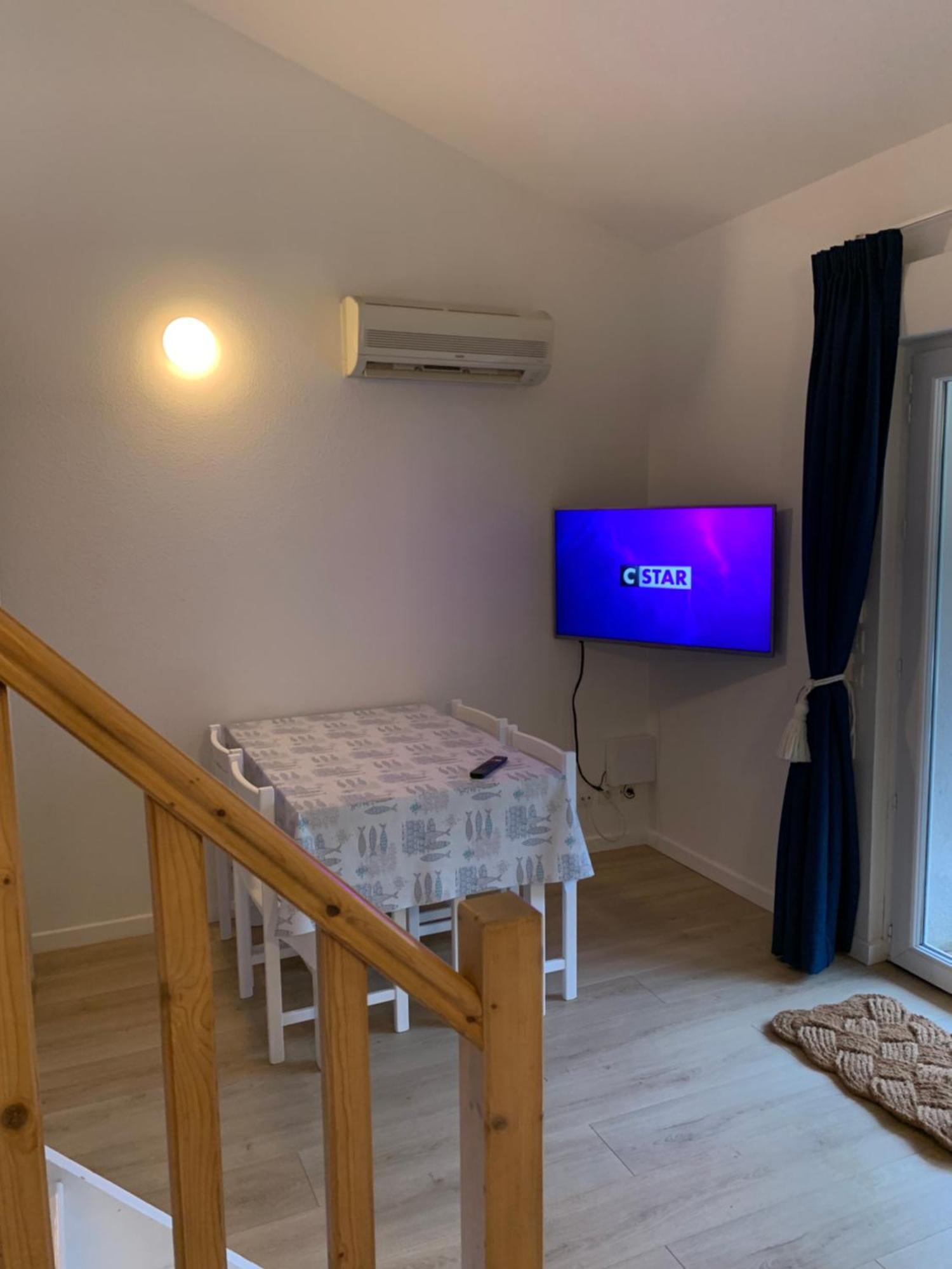 Maisonnette La Coti H5 Avec Piscine Interieure Chauffee, A 400 M De La Plage Et Menage De Fin Sejour Compris Saint-Georges-d'Oleron Buitenkant foto